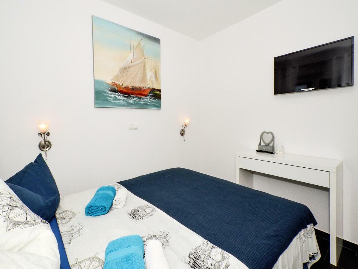 Deluxe Apartman Porto Trogir Exterior foto